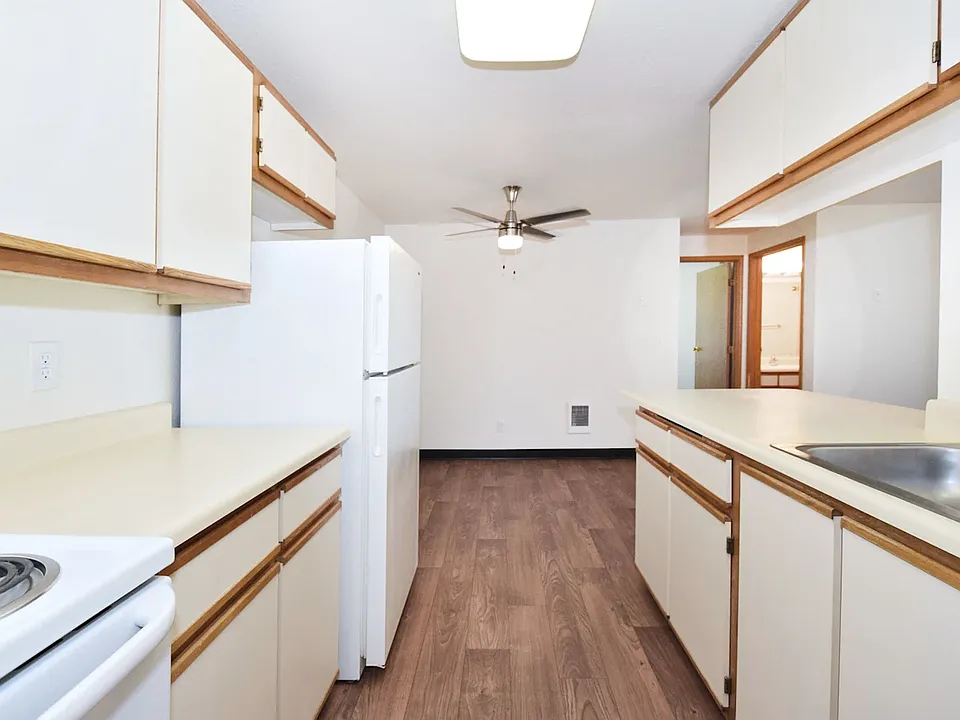 Fawnbrook Apartments