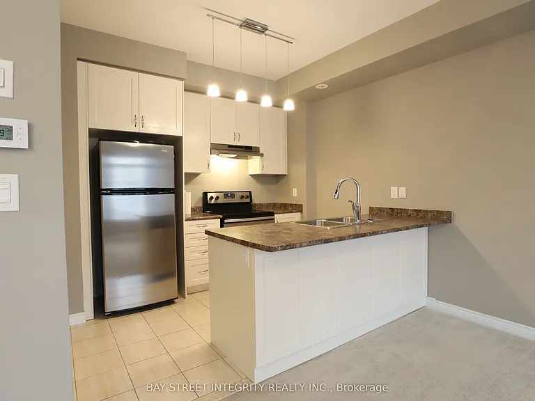 2435 Greenwich Dr #39 — Photo 15