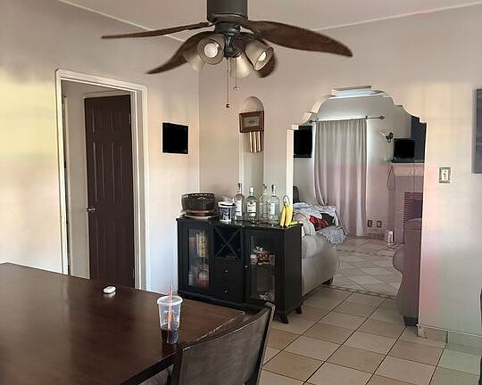 5th image of 6837 Mayflower Ave