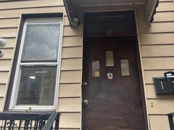 39 Mercer Street image 1 of 7