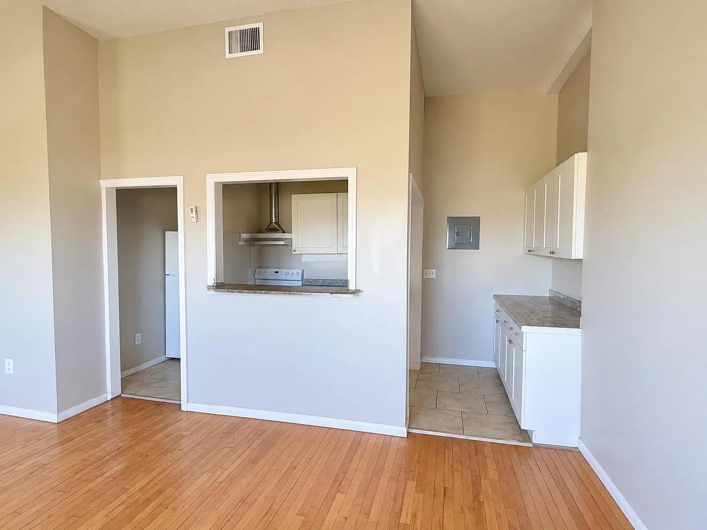 Studio, $1,531 — Photo 3