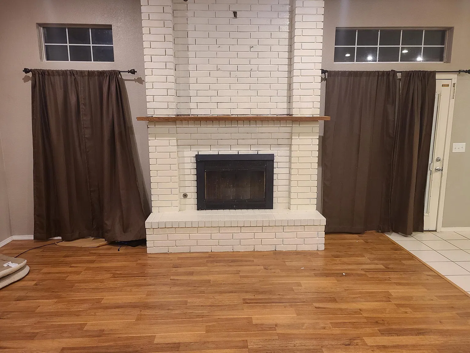 4 bed, 2200 sqft, $2,500 — Photo 3