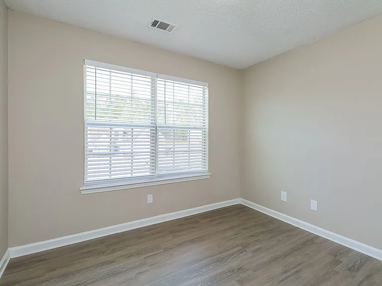 195 Ridge Pointe Dr — Photo 12