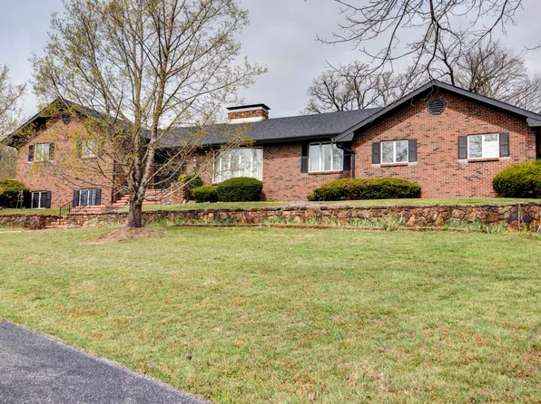 4897 N Farm Road 141, Springfield, MO 65803