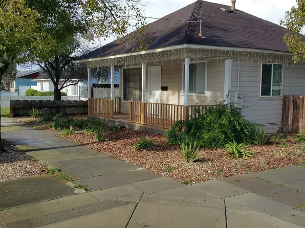 1686 Linden St #1, Livermore, CA 94551