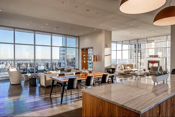 Rented by USWOO Realty | media 9