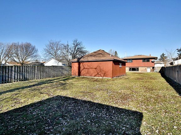 5th image of 4207 W 142nd St