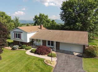 7894 McGaheysville Rd, Penn Laird, VA 22846