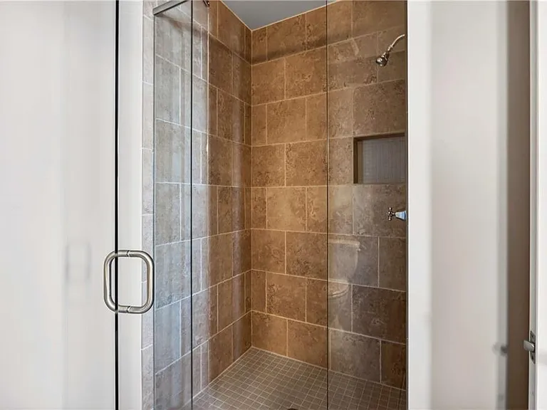 201 W Ponce De Leon Ave #702 — Photo 25