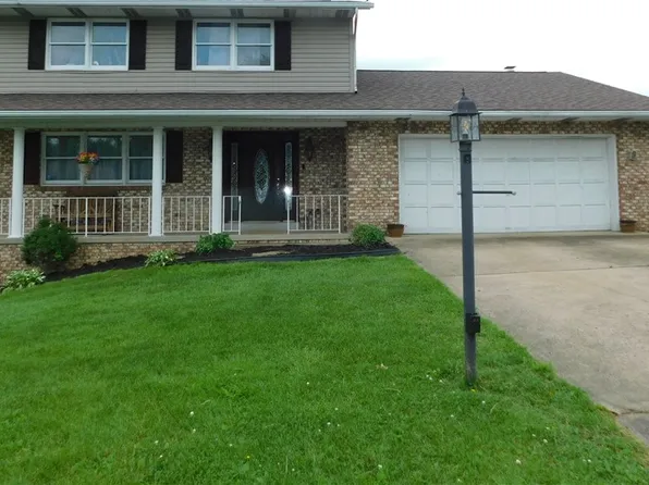 204 David Dr, Uniontown, PA 15401