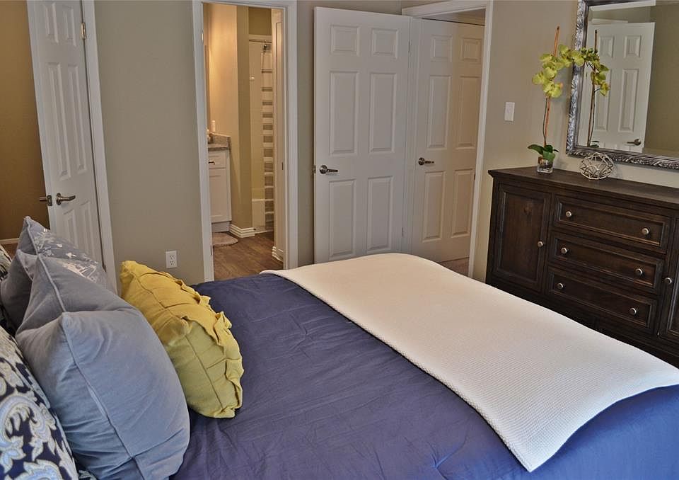 1st image of 10006 Regal Park Ln APT 117