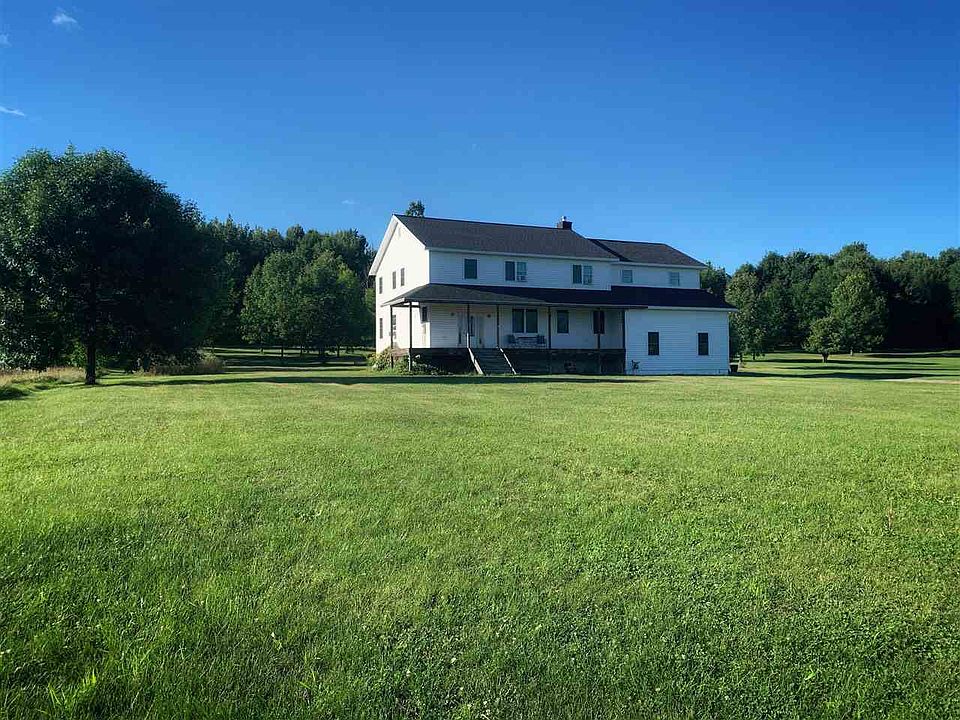 1st image of 18 Old Farm Cir