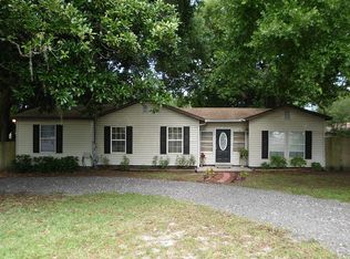 6244 12th St, Zephyrhills, FL 33542