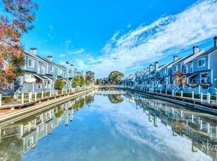 712 Port Walk Pl, Redwood City, CA 94065