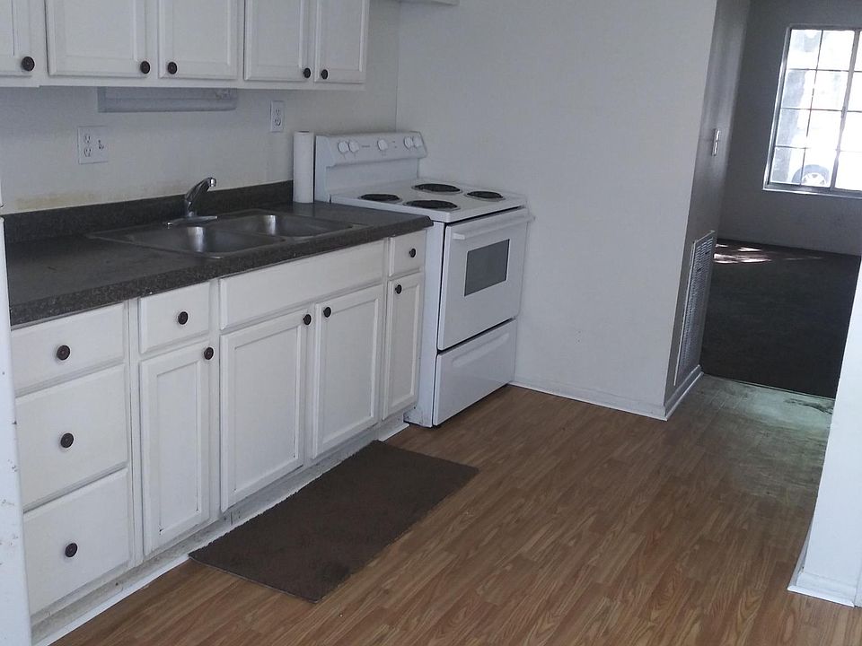 1st image of 1731 Broadway St APT C
