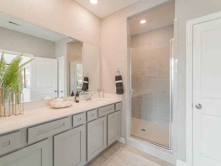 438 Lake Day Dr — Photo 29