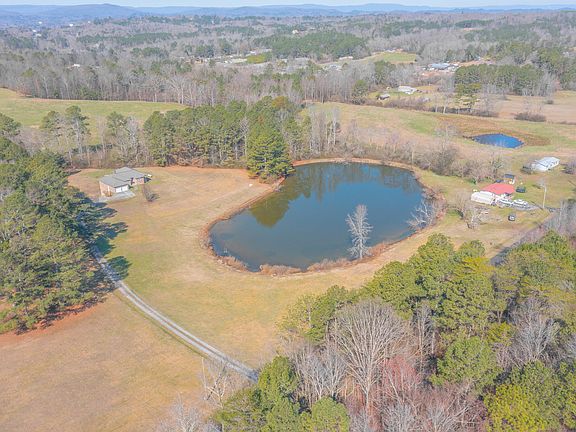 3rd image of 430 Kemp Rd