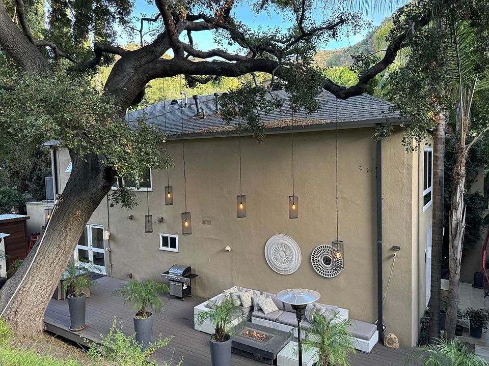 1st image of 2115 Benedict Canyon Dr
