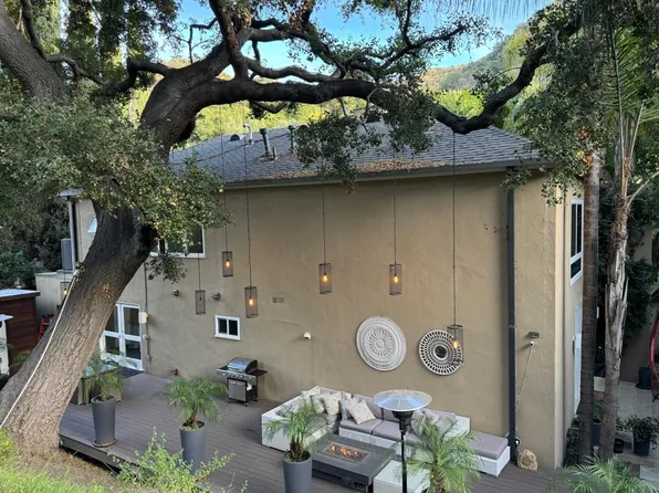 2115 Benedict Canyon Dr, Beverly Hills, CA 90210