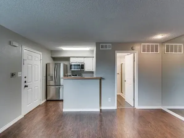 2310 Bamboo Dr APT J302, Arlington, TX 76006