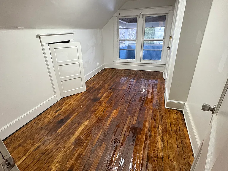 97 Broad Ave #3 — Photo 11