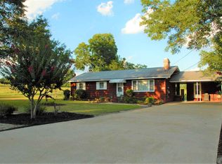 3933 Town Creek Rd, Hokes Bluff, AL 35903