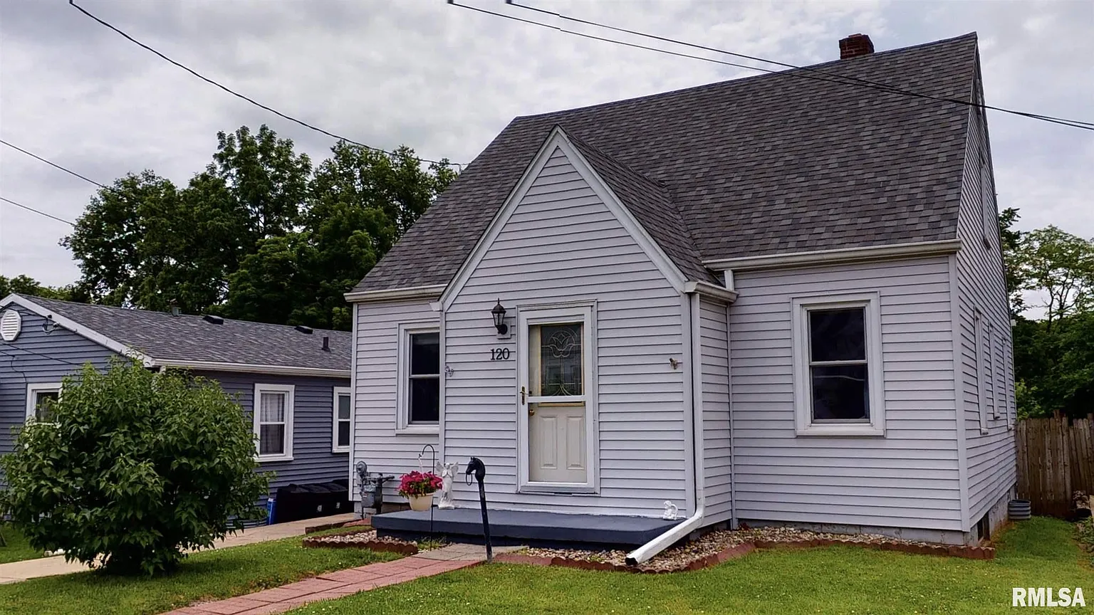 120 Amsler St photo 1