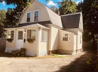 15 Winthrop Ave, Reading, MA 01867