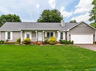 2009 Danbury Cir SW, Huntsville, AL 35803