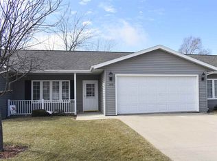 164 Cardinal Ct, Independence, IA 50644