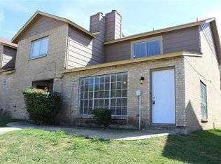 512 Rita Ln APT A, Arlington, TX 76014