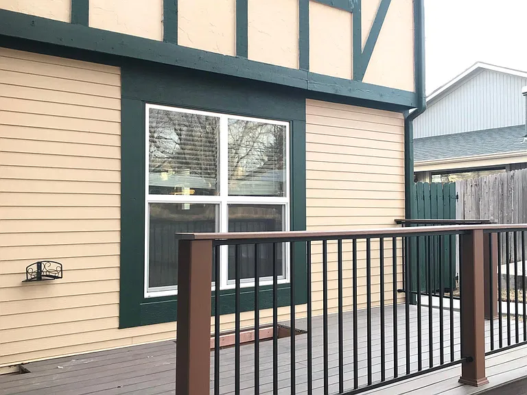 660 W Chester St — Photo 3