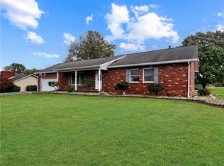 1888 Laclair Dr, New Castle, PA 16101