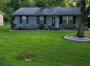 1103 Rhoades Ave, Central City, KY 42330