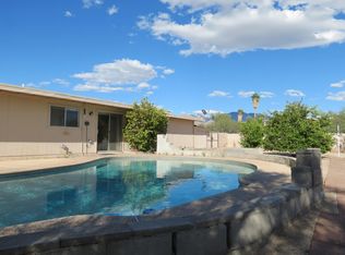 6430 N Shannon Rd, Tucson, AZ 85741
