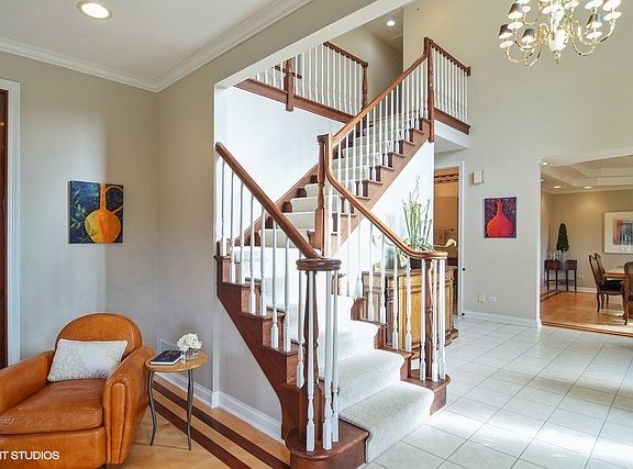 3rd image of 5135 Bridlewood Ct