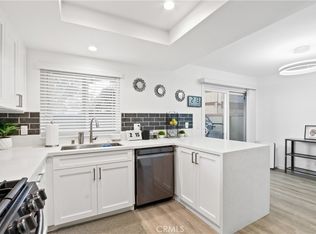 946 W 220th St UNIT 107, Torrance, CA 90502