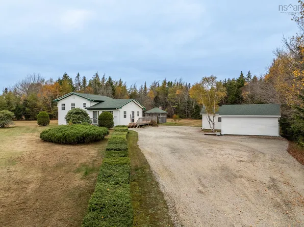 1117 Highway 340, South Ohio, NS B5A 5N2