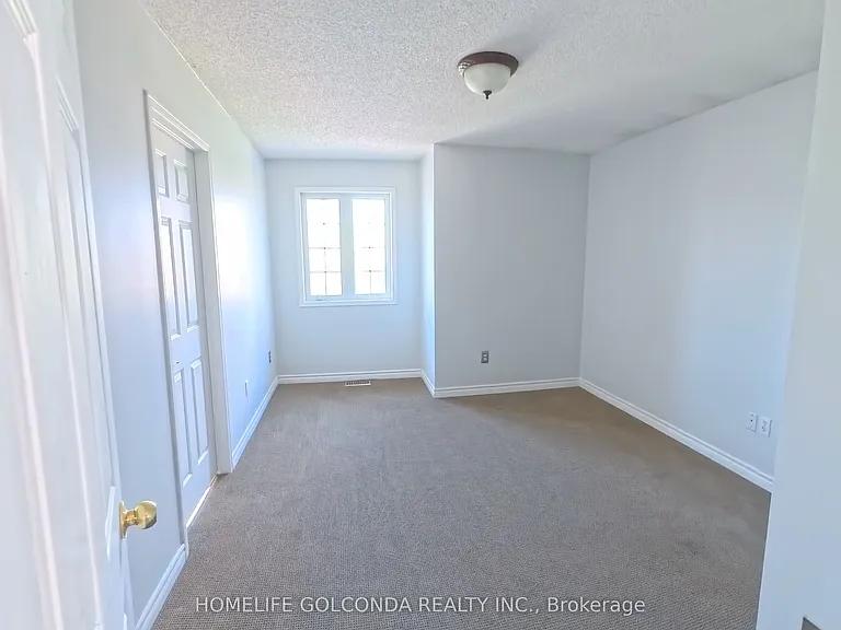 105 Widgeon St — Photo 16