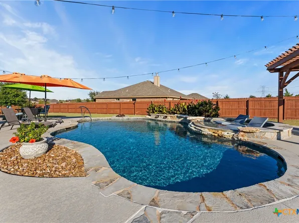 9601 Bozon Hill Ct, Salado, TX 76571