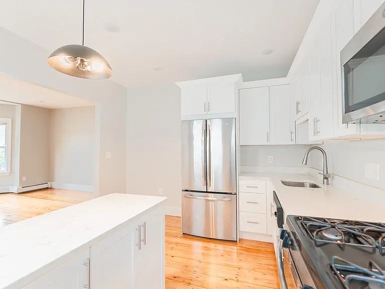 394 Centre St #1 — Photo 21
