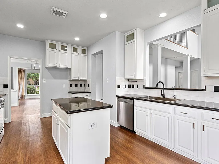 13507 Country Green Ct — Photo 15