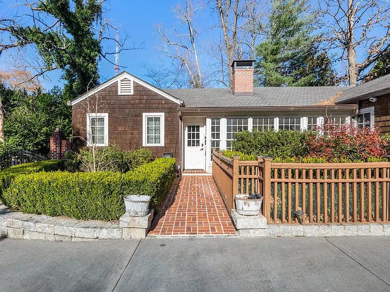 63 Beverly Rd NE #GUEST HOUSE — Photo 49