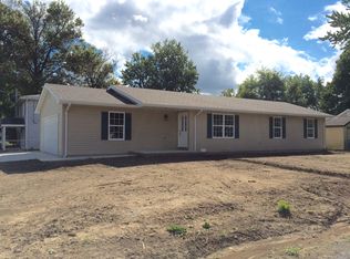 909 Second Street, Bethalto, IL 62010