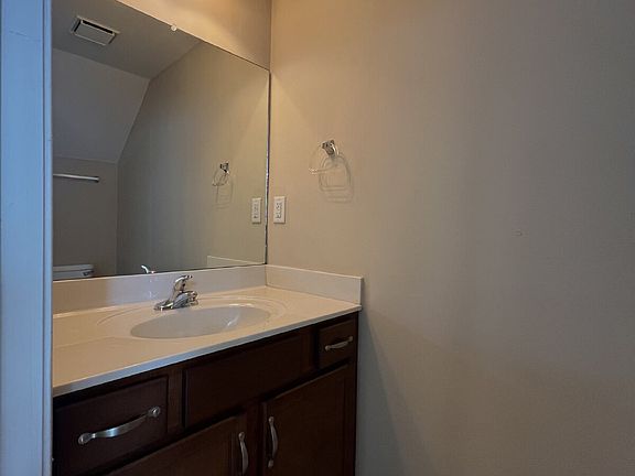 4th image of 793D Cherrybark Ln