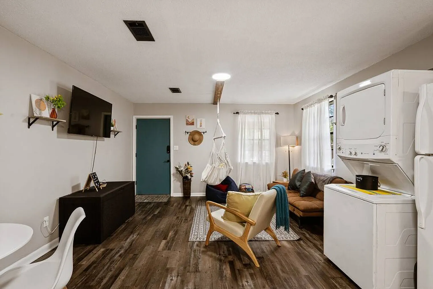 1 bed, 1.0 bath, 441 sqft, $1,800 — Photo 4