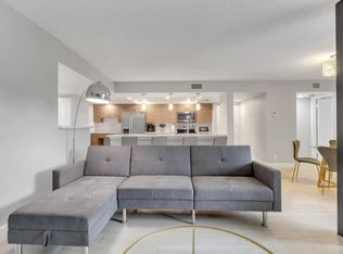 955 Dotterel Rd, Delray Beach, FL 33444