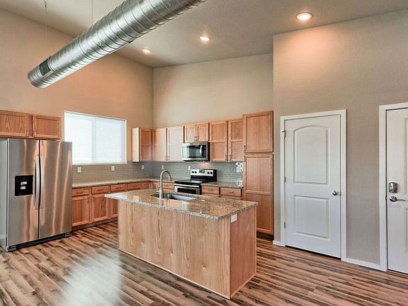 3rd image of 2960 Kincaid Dr APT 204