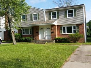 217 Glenhaven Dr, Amherst, NY 14228