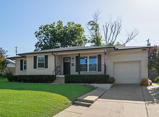 805 Jackson St, Rockwall, TX 75087